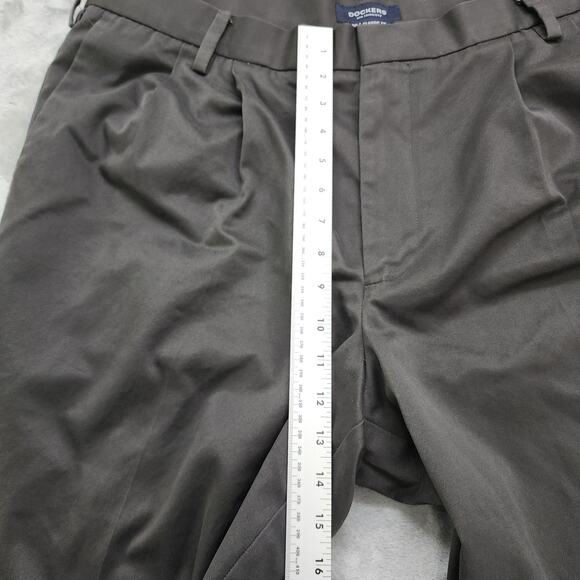 Dockers Pants Mens 42 X 30 Gray D3 Signature Classic Fit Pleated Cotton Office - Picture 11 of 14